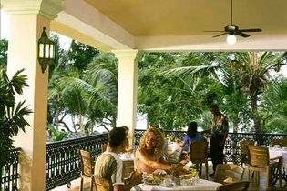 Hotel Riu Bachata Restaurant